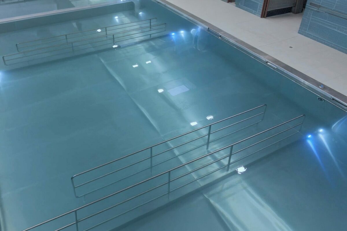 Main courante piscine et balnéothérapie