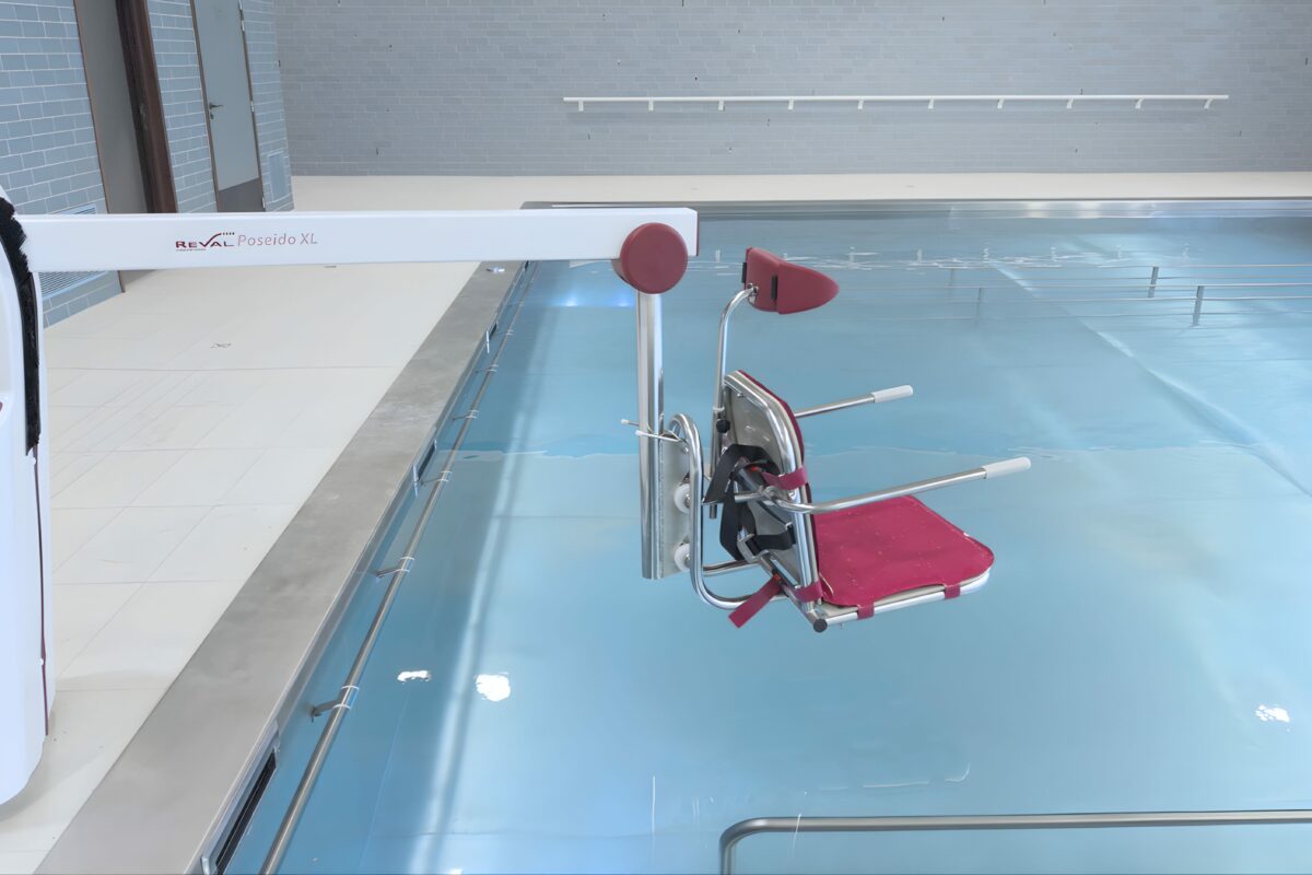 Lève-malade pour piscine_FRANCE REVAL